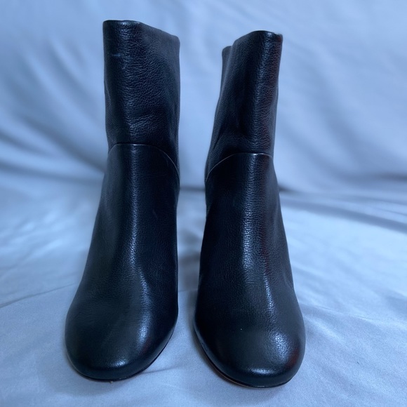 DVF Black and Gold Heeled Boots - Picture 4 of 4